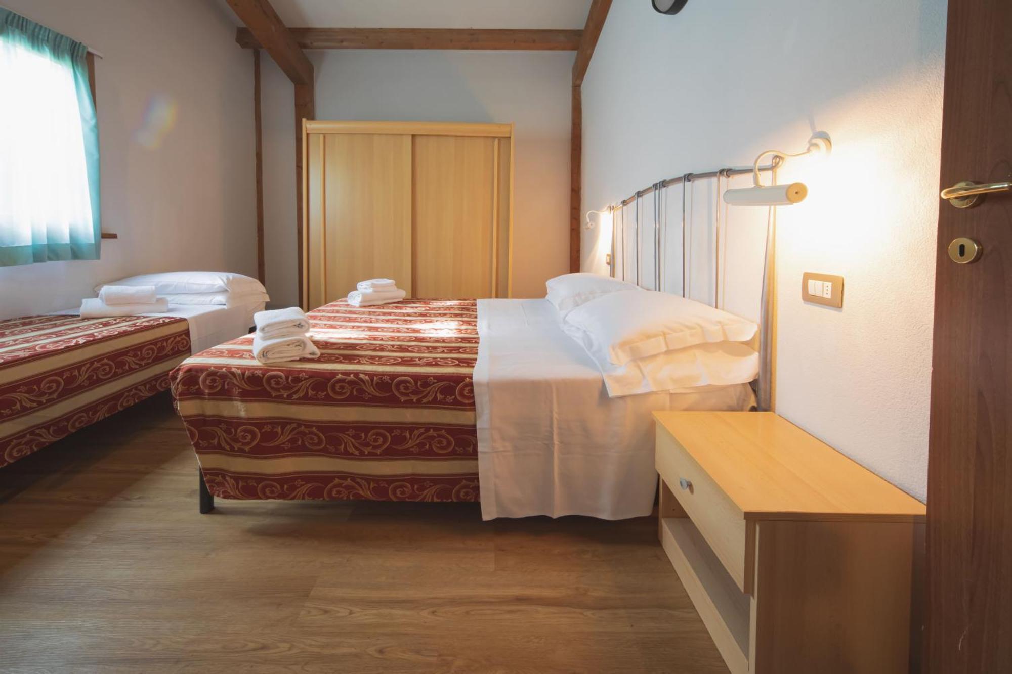 Heliopolis Camping & Village Pineto Zewnętrze zdjęcie